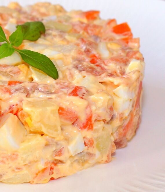 САЛАТ ДАЛЬНЕВОСТОЧНЫЙ